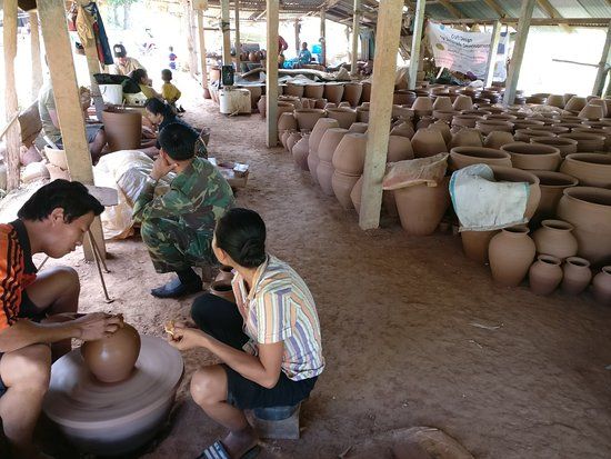 Ban Chan Pottery Village
